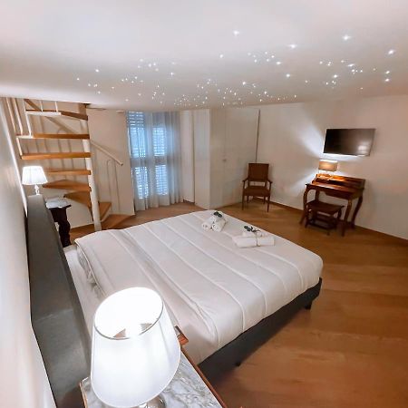 Luxury Bnb Dedeo Lägenhet Bari Exteriör bild