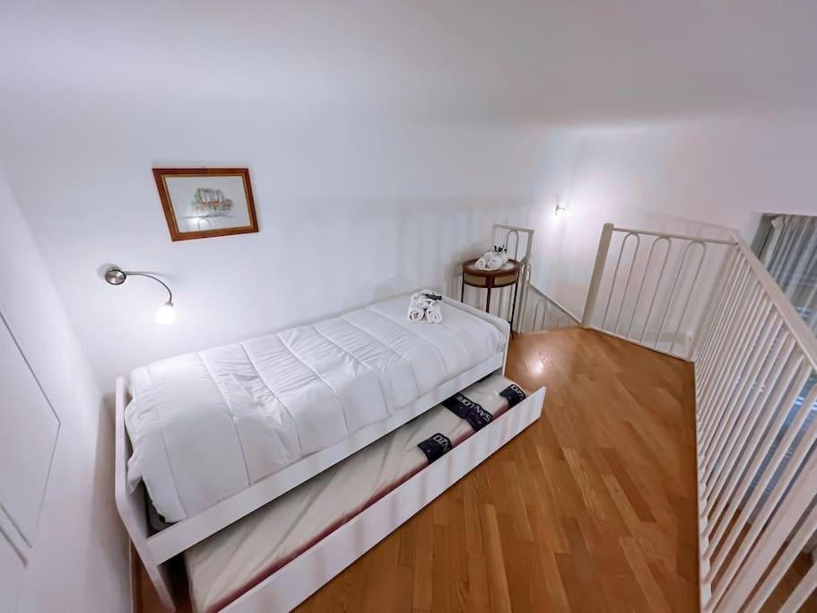Luxury Bnb Dedeo Lägenhet Bari Exteriör bild